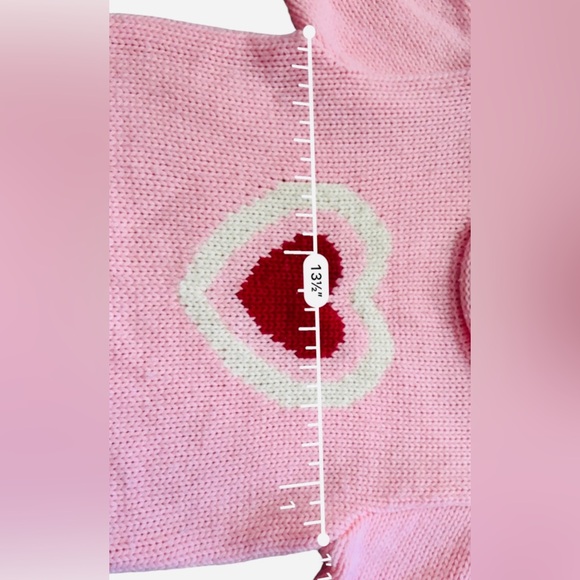 Old Navy Pink Chunky Red heart long sleeve sweater SIZE 2T 24-30 Months Vintage - Picture 2 of 6